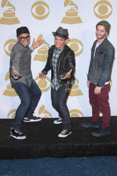 Photo Flash: Inside the 2012 Grammy Nominations Concert! Image