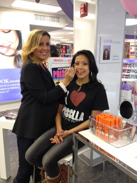 Photo Flash: PRISCILLA Cast Celebrates PRISCILLA-Inspired Makeup Line! Image
