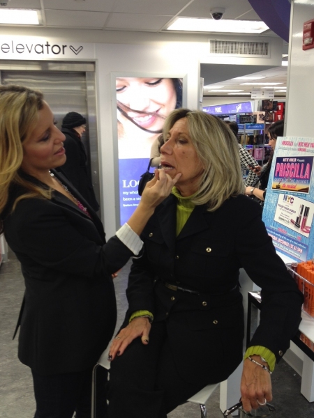 Photo Flash: PRISCILLA Cast Celebrates PRISCILLA-Inspired Makeup Line! Image