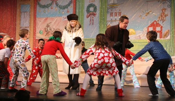 Photo Coverage: CHRISTMAS TIME Opens at Reagle Music Theatre Dec. 3 