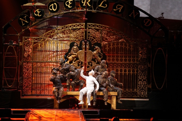 Photo Flash: Cirque du Soleil's Michael Jackson THE IMMORTAL World Tour Opens in Las Vegas! 