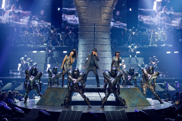 Photo Flash: Cirque du Soleil's Michael Jackson THE IMMORTAL World Tour Opens in Las Vegas! Image
