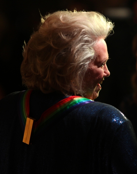 Photo Coverage: Meryl Streep, Barbara Cook & More at the Kennedy Center Honors - The Red Carpet! 