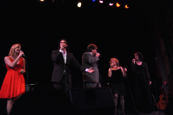 Photo Coverage: Rob Evan and Neil Berg Host Broadway All-Star Holiday Concert in Irvington, NY Image