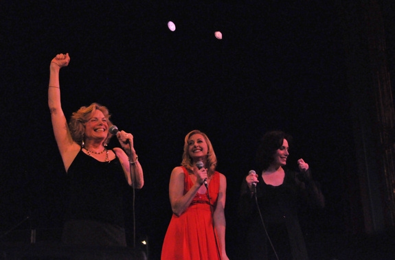 Photo Coverage: Rob Evan and Neil Berg Host Broadway All-Star Holiday Concert in Irvington, NY Image