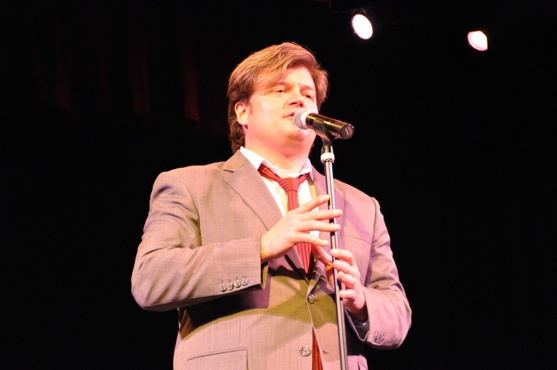 Photo Coverage: Rob Evan and Neil Berg Host Broadway All-Star Holiday Concert in Irvington, NY Image