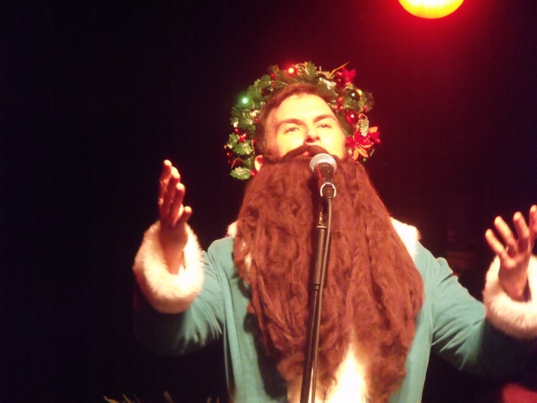 Photo Coverage: Daniel Reichard Brings 'Christmas Present' Concert to the Triad Image