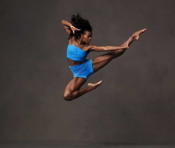 Rachael McLaren of Alvin Ailey American Dance Theatre performs on January 28 at 8pm a Photo
