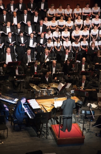 Photo Flash: 'Home for the Holidays' With Brian Stokes Mitchell and NJSO! Image