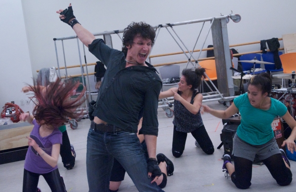 Photo Flash: AMERICAN IDIOT Tour In Rehearsal, Van Hughes, Gabrielle McClinton & More! Image