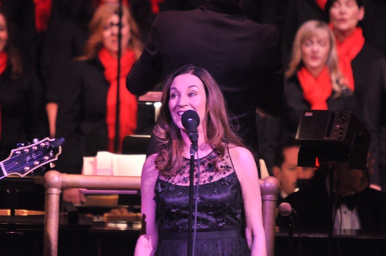 Photo Coverage: John Pizzarelli and Jessica Molaskey Wish You A Swingin' Christmas With The New York Pops 