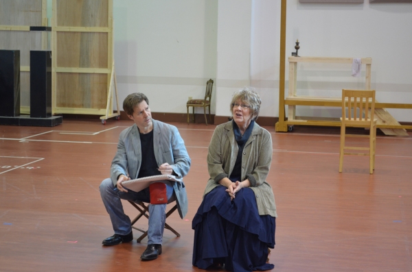 Photo Flash: Ron Bohmer and Erin Davie Lead The Rep's SUNDAY IN THE PARK WITH GEORGE - Rehearsal Shots! Image