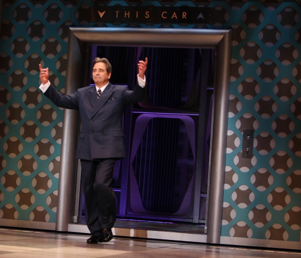 Photo Coverage: Darren Criss and Beau Bridges Premiere in HOW TO SUCCEED IN BUSINESS WITHOUT REALLY TRYING Image