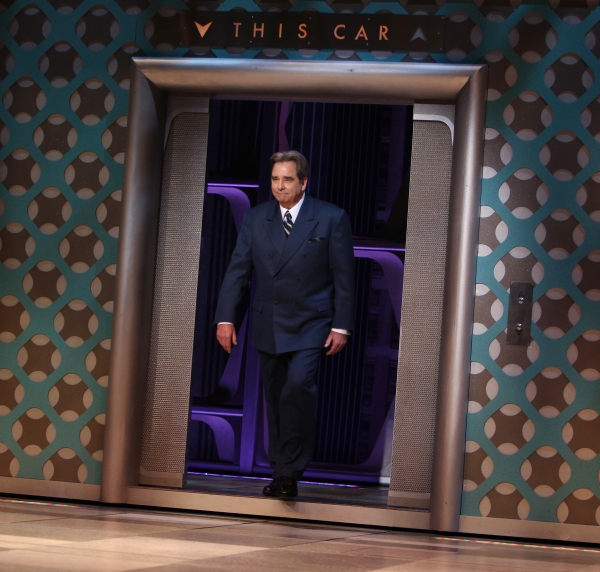 Photo Coverage: Darren Criss and Beau Bridges Premiere in HOW TO SUCCEED IN BUSINESS WITHOUT REALLY TRYING Image