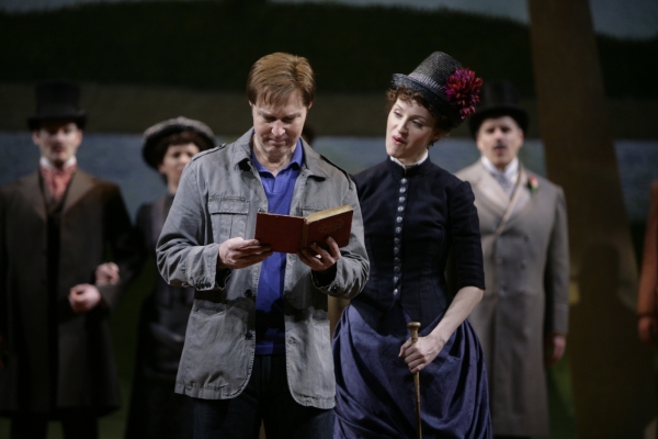 Photo Flash: First Look at Erin Davie & Ron Bohmer in Repertory Theatre of St. Louis' SUNDAY IN THE PARK WITH GEORGE! Image