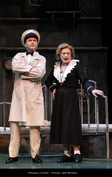 Photo Flash: First Look at Anthony Warlow, Nancye Hayes in Sydney Lyric Theatre's ANNIE Image