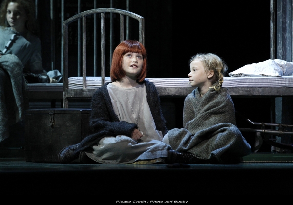 Photo Flash: First Look at Anthony Warlow, Nancye Hayes in Sydney Lyric Theatre's ANNIE Image