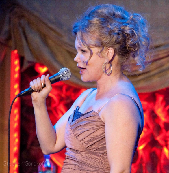 Photo Coverage: Kim Garfunkel Plays Feinstein's at Loews Regency Image