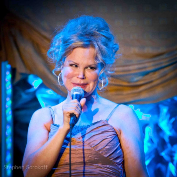 Photo Coverage: Kim Garfunkel Plays Feinstein's at Loews Regency Image