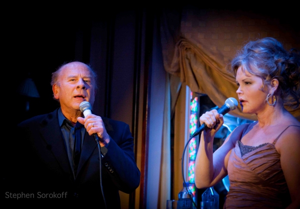 Photo Coverage: Kim Garfunkel Plays Feinstein's at Loews Regency Image