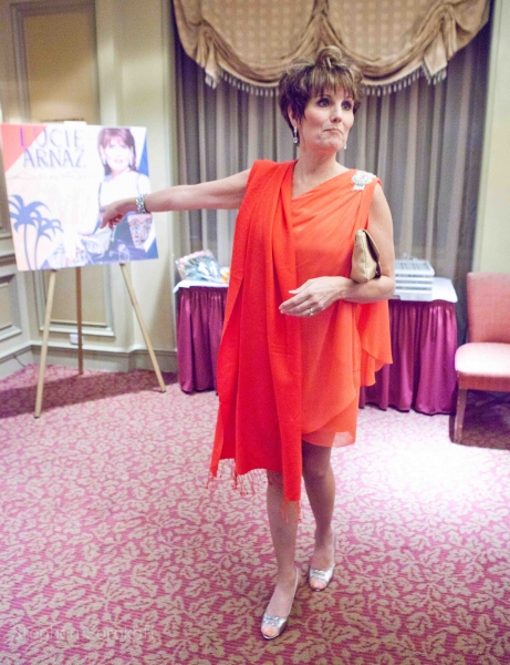 Photo Flash: Lucie Arnaz Brings LATIN ROOTS to Feinstein's  Image