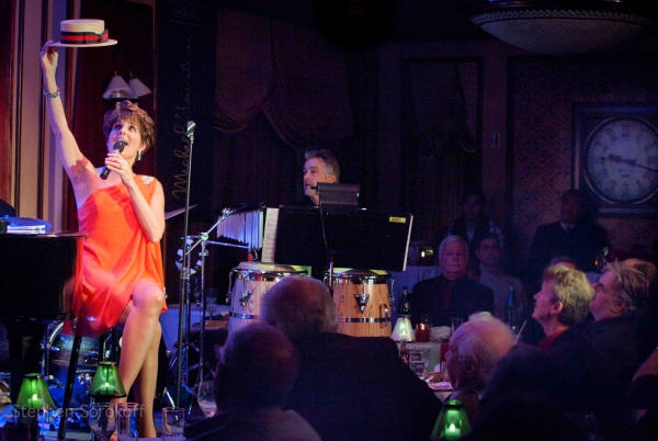 Photo Flash: Lucie Arnaz Brings LATIN ROOTS to Feinstein's 