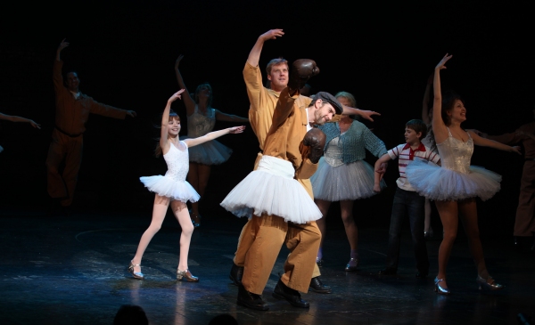 Photo Coverage: BILLY ELLIOT's Final Broadway Curtain Call 