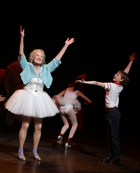 Photo Coverage: BILLY ELLIOT's Final Broadway Curtain Call 