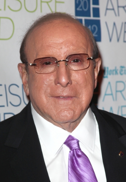 Photo Coverage: Clive Davis Visits New York Times Arts & Leisure Weekend Image
