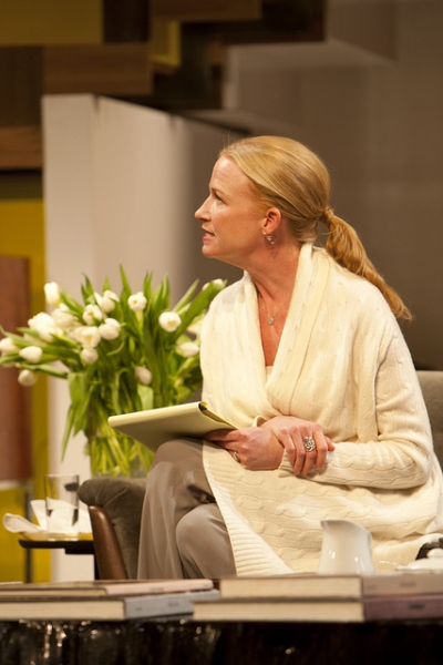 Photo Flash: First Look at Brooks Ashmanskas, Stephen Bogardus, et al. in Huntington Theatre Company's GOD OF CARNAGE Image