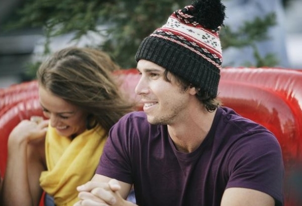 Photo Flash: Sneak Peek - A Surprise Ski Trip on ABC's THE BACHELOR, 1/16  Image