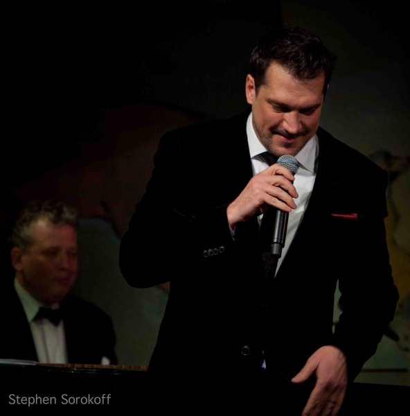 Photo Coverage: Chita Rivera, Liza Minnelli, et al. Attend Paulo Szot's Carlyle Concert Image