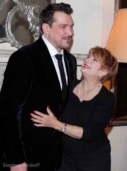 Photo Coverage: Chita Rivera, Liza Minnelli, et al. Attend Paulo Szot's Carlyle Concert Image