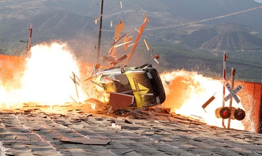 Photo Flash: Teams of Twins Take on NBC's FEAR FACTOR, 1/23 Image