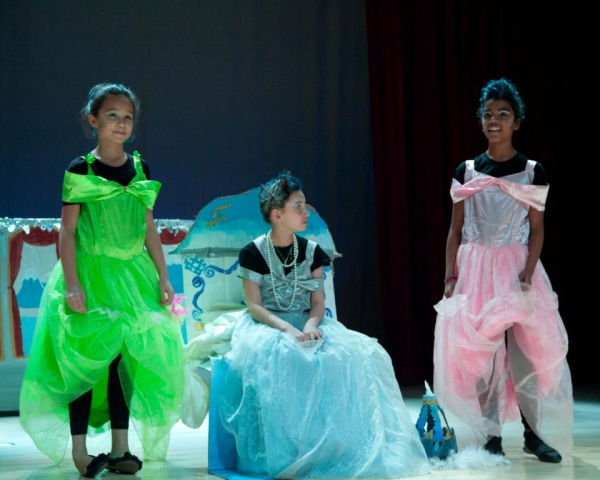 Photo Flash: Beijing Playhouse Presents THE GRINCH Image
