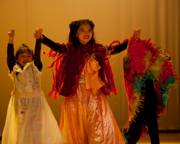 Photo Flash: Beijing Playhouse Presents THE GRINCH Image