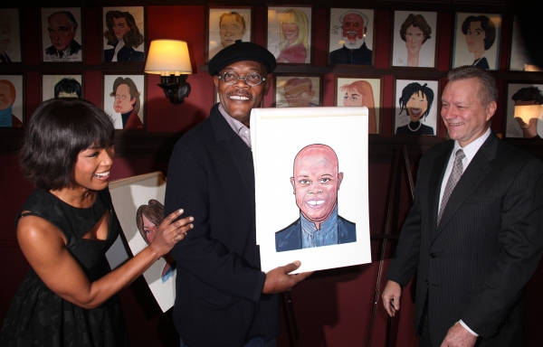 Photo Coverage: Samuel L. Jackson and Angela Bassett Unveil Sardi's Portraits! Image