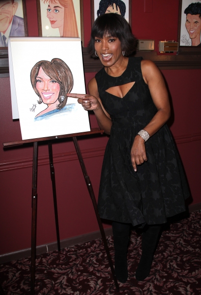 Photo Coverage: Samuel L. Jackson and Angela Bassett Unveil Sardi's Portraits! Image