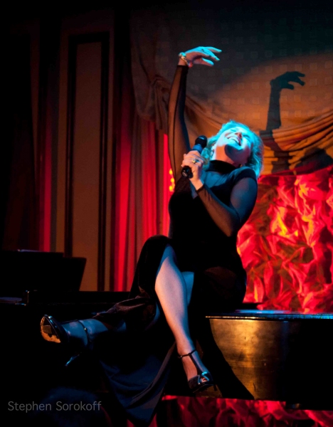 Photo Coverage: Anna Bergman Brings YOU AND THE NIGHT AND THE MUSIC to Feinstein's Image