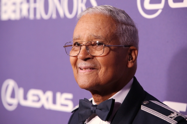 Photo Coverage: Arrivals at BET Honors 2012 Image