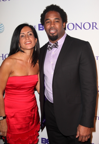 Photo Coverage: Aretha Franklin, Stevie Wonder, et al. at the 2012 BET Honors Image