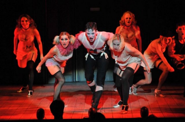Photo Flash: First Loot at Kate Shindle in Maltz Jupiter's CABARET Image