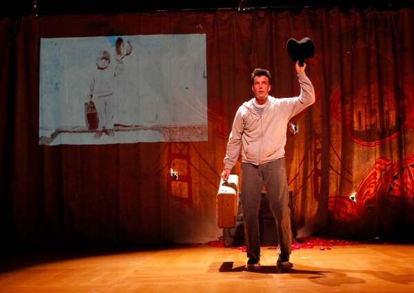 Photo Flash: Lorenzo Pisoni's HUMOR ABUSE at A.C.T. Image