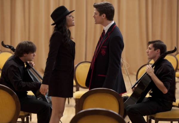 Photo Flash: First Look at GLEE's Michael Jackson Tribute Episode Image