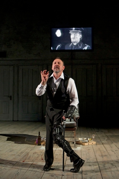Photo Flash: Kevin Spacey as RICHARD III in Bridge Project Production! Image