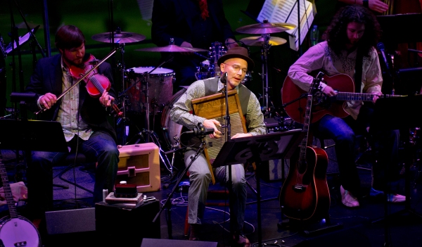 Photo Flash: Michael Cerveris Plays AMERICAN SONGBOOK SERIES Image