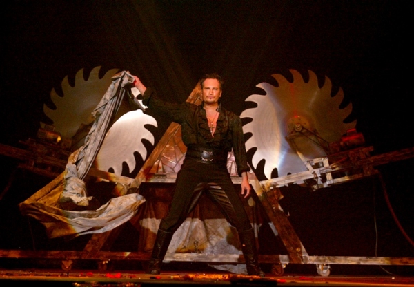Photo Flash: Cincinnati Arts Association Presents MASTERS OF ILLUSION - LIVE Image