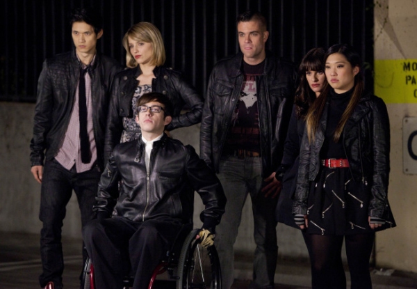 Photo Flash: New Shots Released from GLEE's Michael Jackson Episode! Image