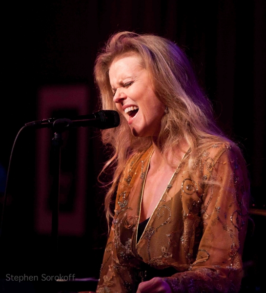 Photo Coverage: Tierney Sutton Plays Birdland 