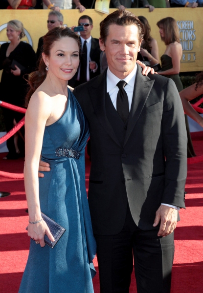 Photo Coverage: Viola Davis, GLEE & More on the SAG Red Carpet! Image